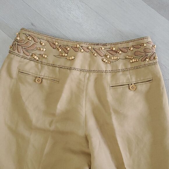 Larry Levine Womans Hand Beaded,Embroidered Tan Linen Blend Capri, SIZE 4 - Picture 8 of 9